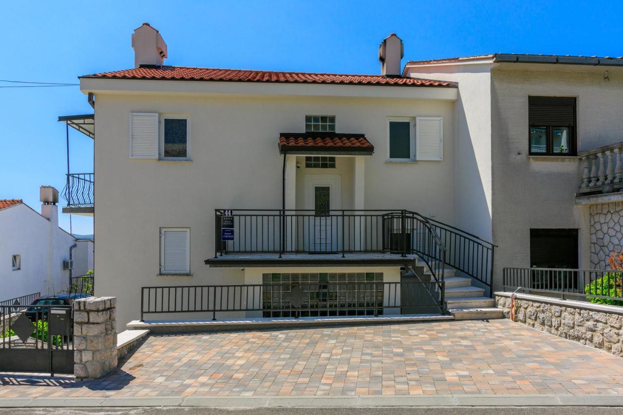 Apartment Mira Crikvenica Eksteriør billede
