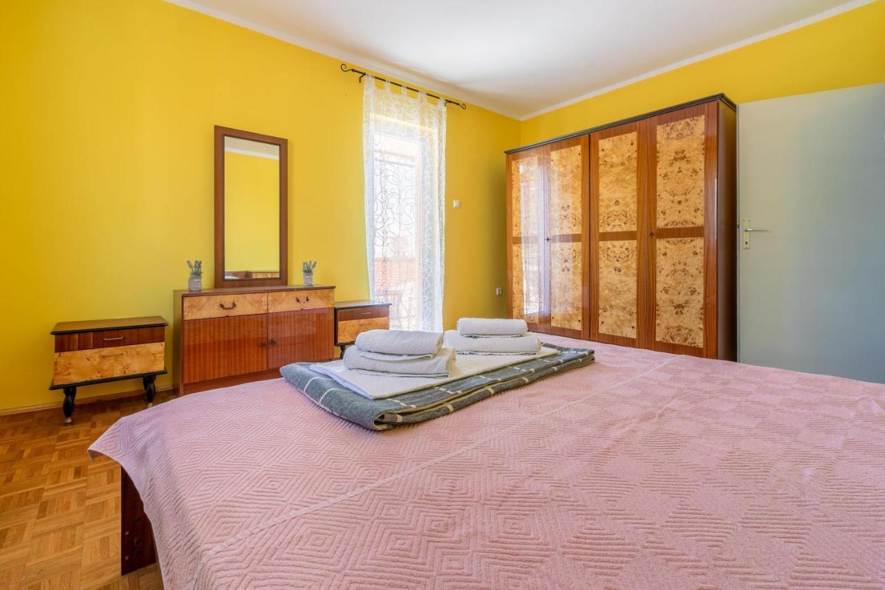 Apartment Mira Crikvenica Eksteriør billede